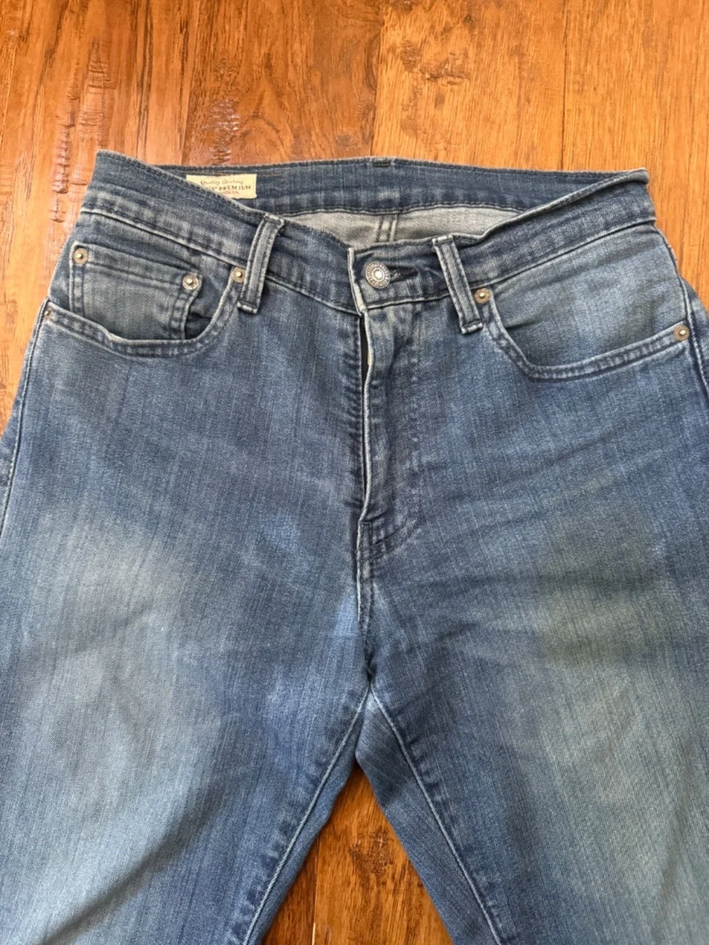 Men’s Levi’s jeans